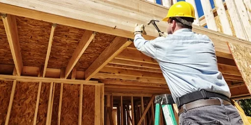 10 Questions to Ask Before Hiring a House Renovation Contractor